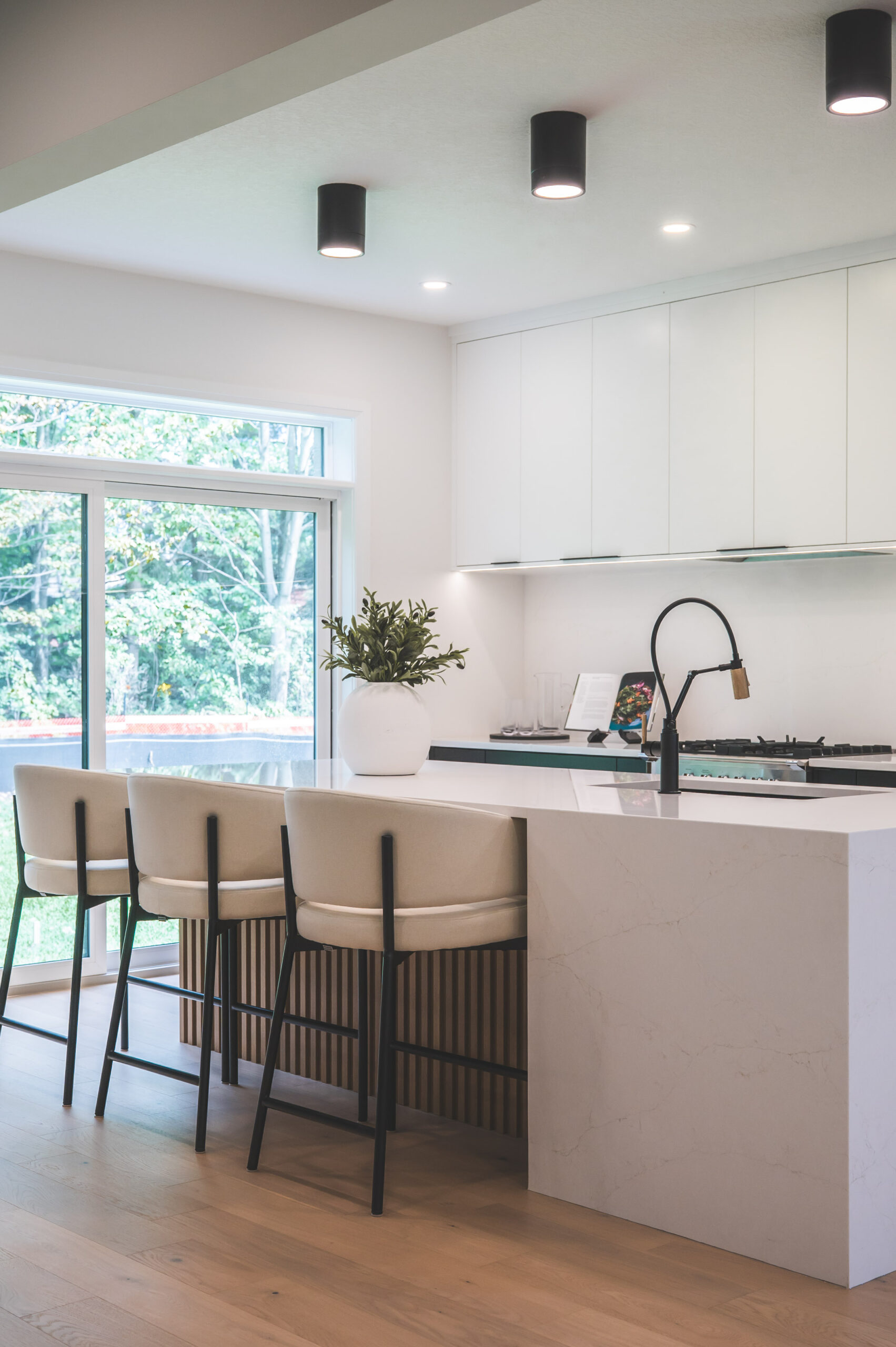 Tidra community lifestyle image featuring outdoor spaces, modern homes, and neighborhood amenities by Fusion Homes in Guelph area