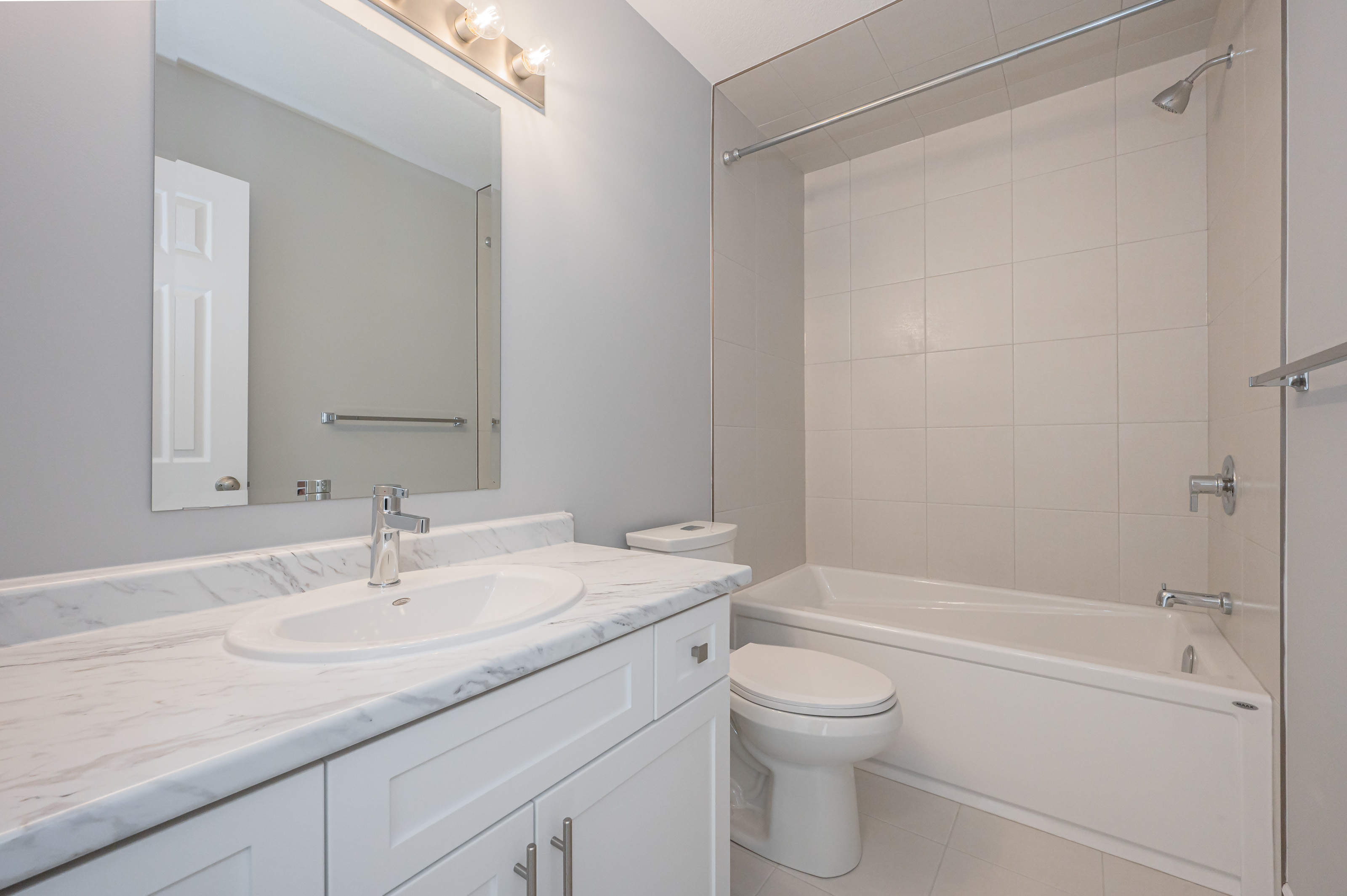 8 Oat Lane Kitchener - Small Res-27